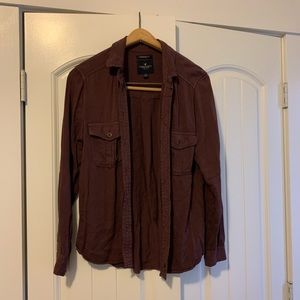 AMERICAN EAGLE BUTTON UP